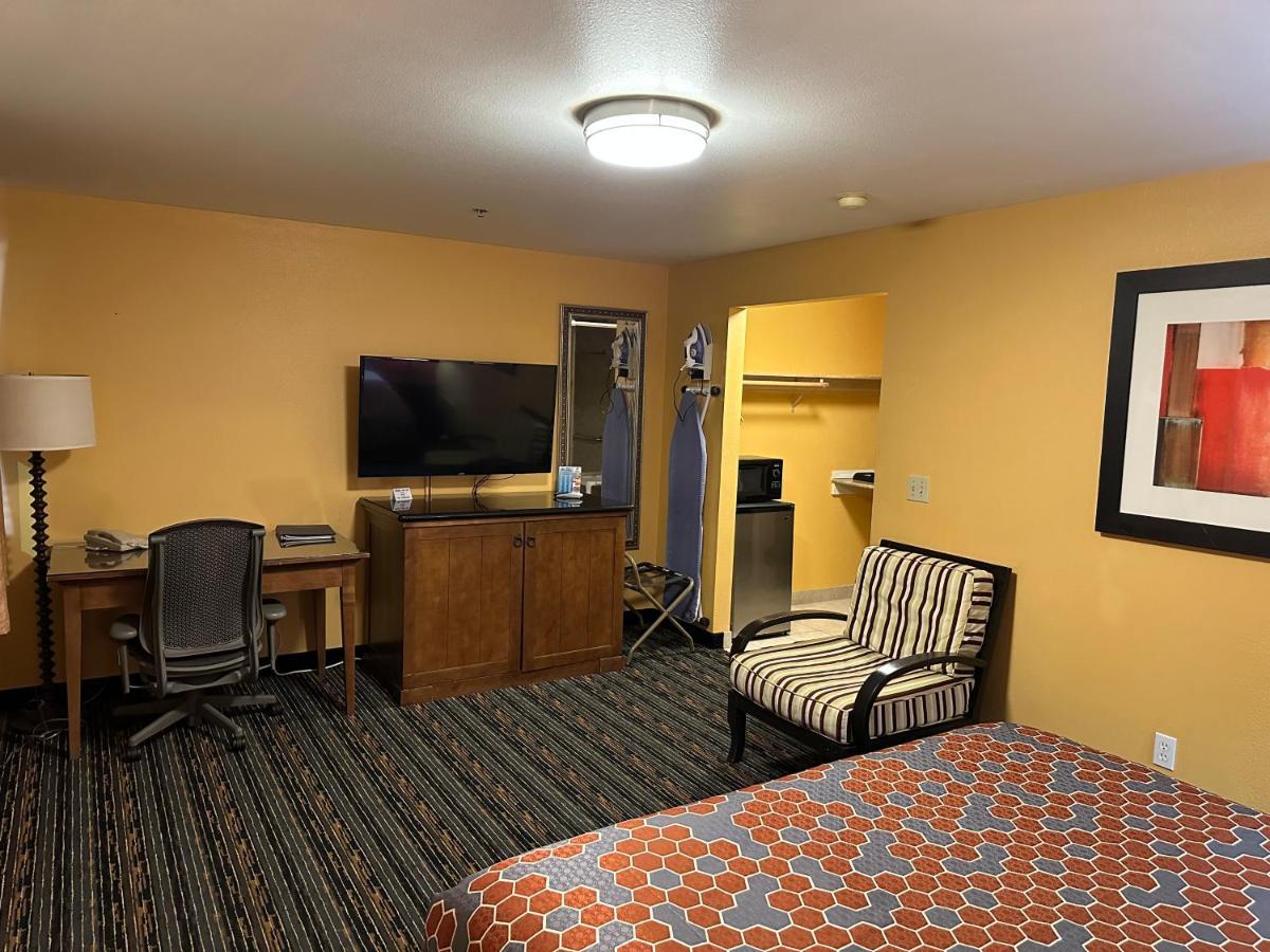 The Royal Victorian Motel Port Angeles Exterior photo