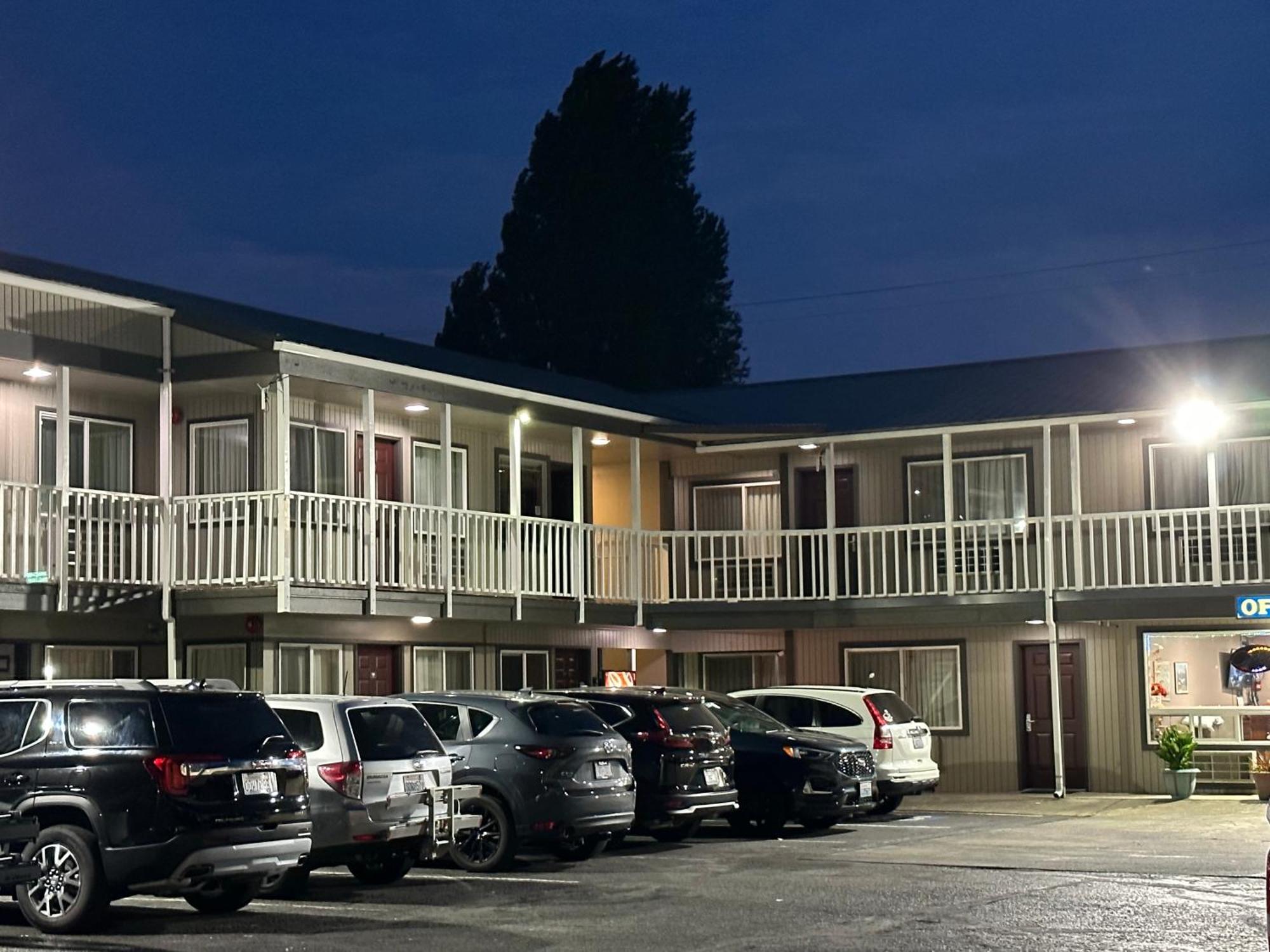 The Royal Victorian Motel Port Angeles Exterior photo